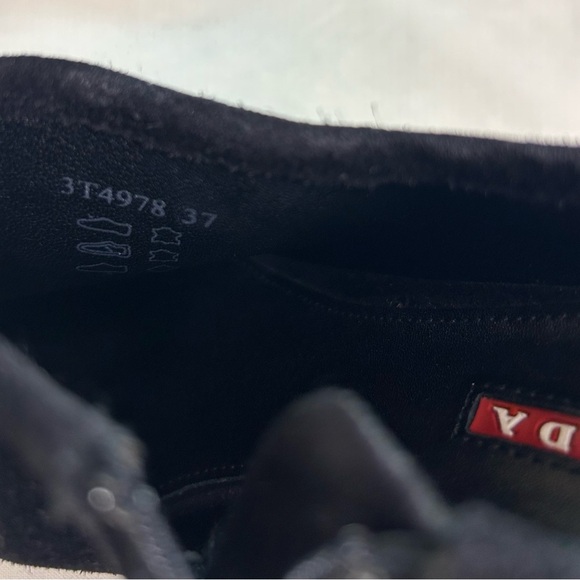 Prada Calzature Donna Black Suede Chunky Heel Ankle Boots Size 37 – Authentic - Picture 8 of 8